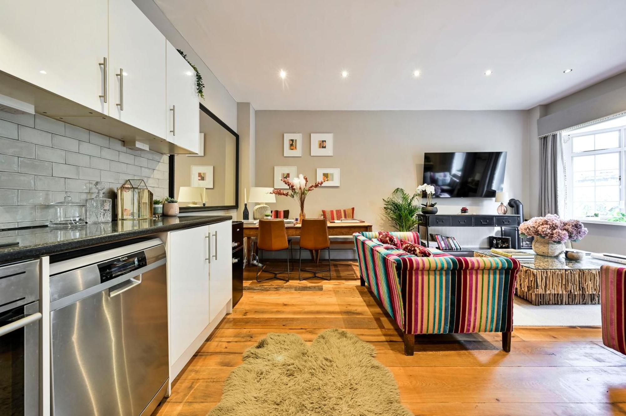Magnificent 2 Bed Hyde Park Mews House Apartment London Bagian luar foto