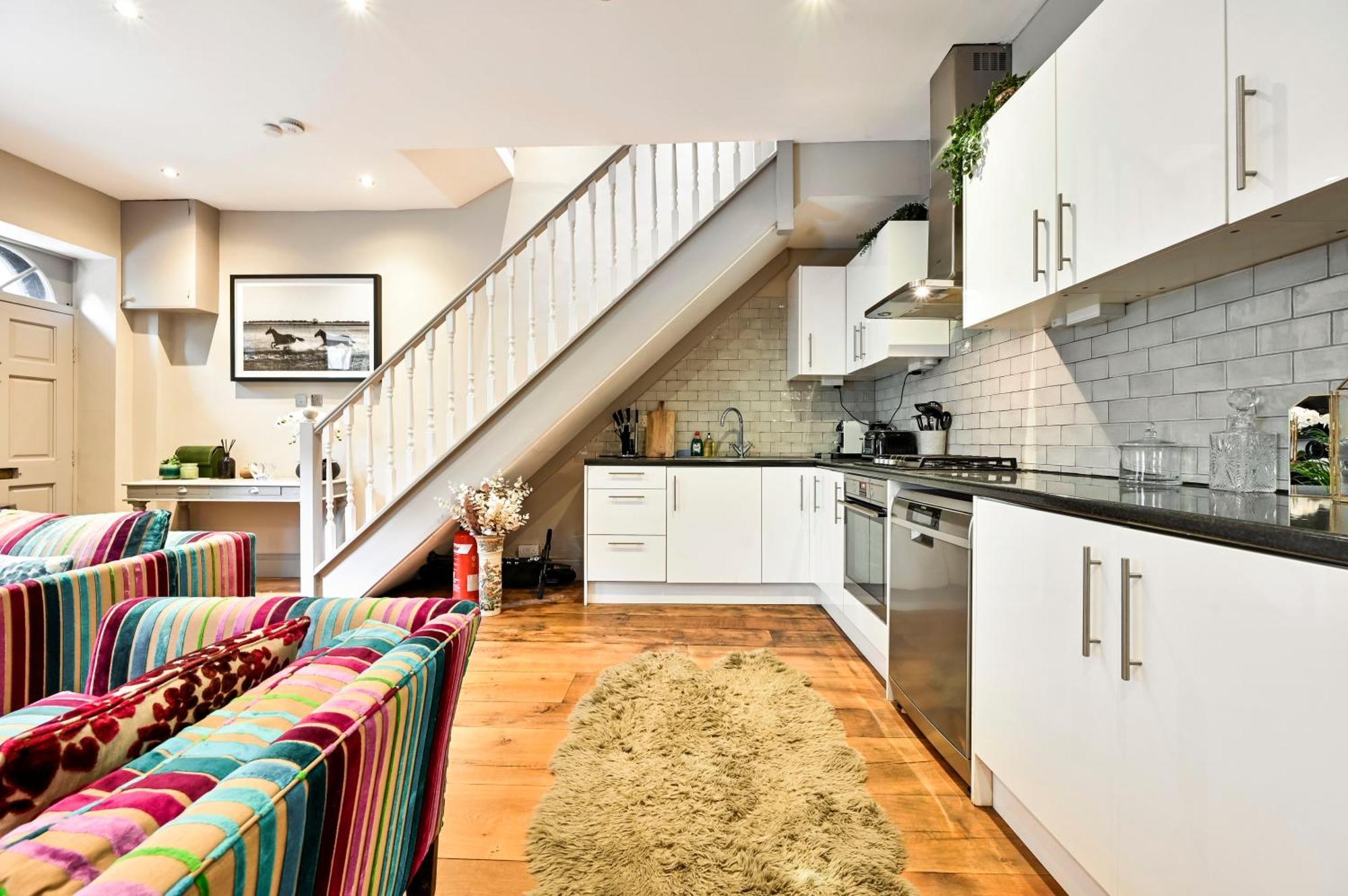 Magnificent 2 Bed Hyde Park Mews House Apartment London Bagian luar foto