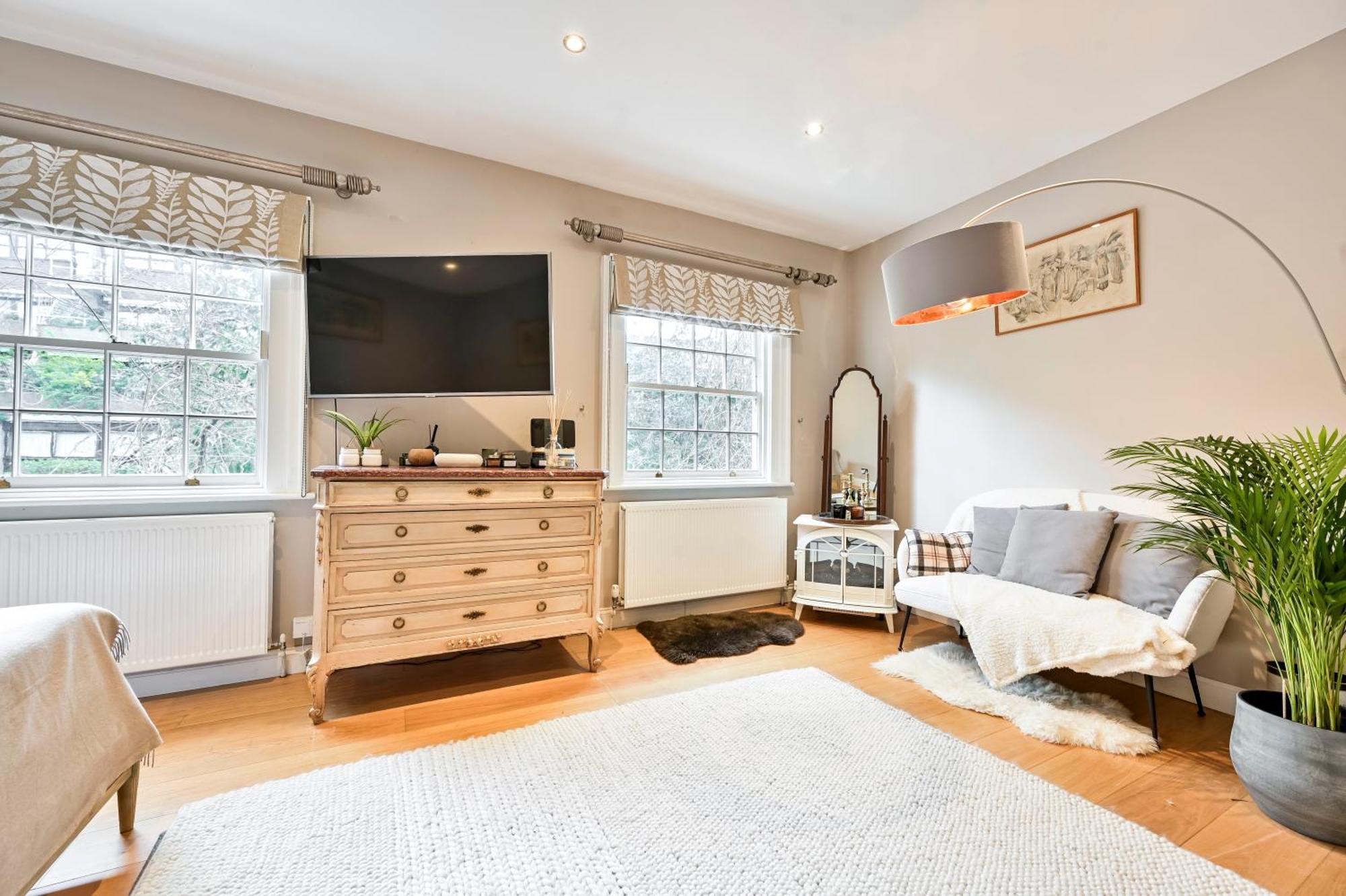 Magnificent 2 Bed Hyde Park Mews House Apartment London Bagian luar foto