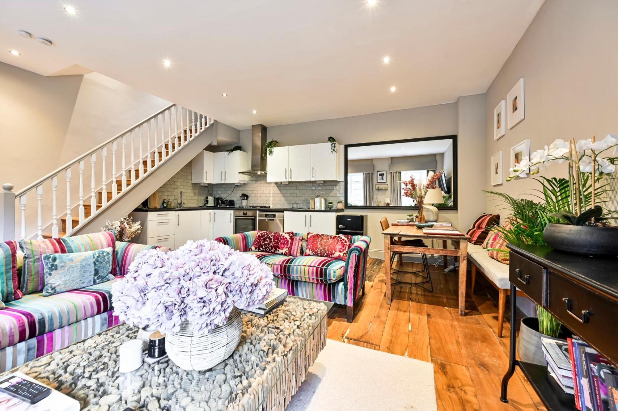 Magnificent 2 Bed Hyde Park Mews House Apartment London Bagian luar foto